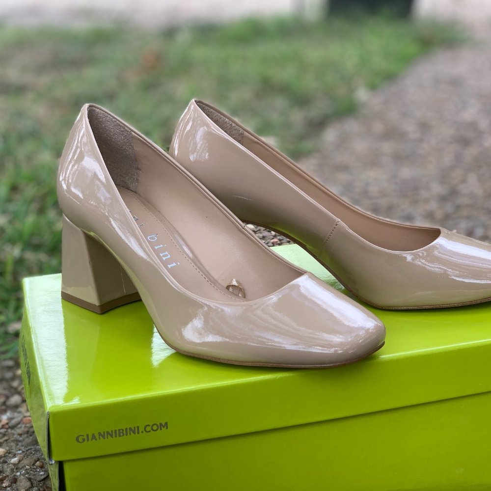 LIKE NEW!!! WORN ONCE! Gianni Bini Women's  Block Heel Shoes - Picture 3 of 3